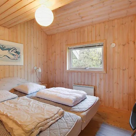 1441-aakirkeby-strandparken-14 Hébergement de vacances Vester Somarken