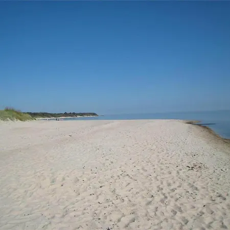 1441-aakirkeby-strandparken-14 * Vester Somarken